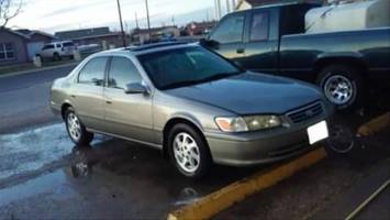 2000 Toyota Camry