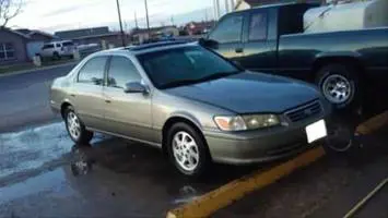 2000 Toyota Camry