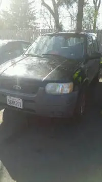 2004 Ford Escape