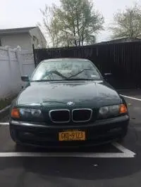 2001 BMW 325 Sedan