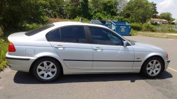 2001 BMW 325 Sedan