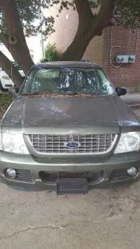 2004 Ford Explorer