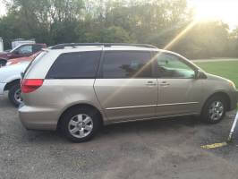 2004 Toyota Sienna