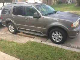 2003 Lincoln Aviator