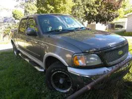 2002 Ford F150 Crew Cab (4 doors)