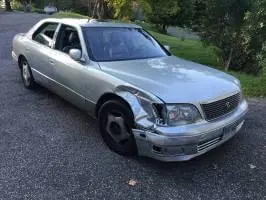 2000 Mitsubishi LS