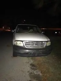 2000 Ford F150 Regular Cab (2 doors)