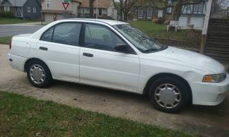 2001 Mitsubishi Mirage Sedan (4 doors)