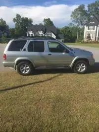 2004 Nissan Pathfinder