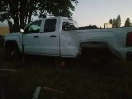 2014 GMC Sierra Crew Cab (4 doors)