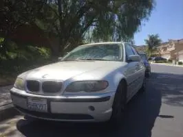 2004 BMW 325 Sedan