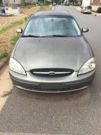 2003 Ford Taurus Sedan