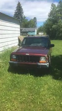 2000 Jeep Cherokee