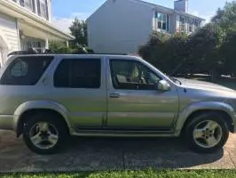 2001 Infiniti QX4