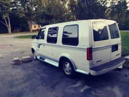 1998 Chevrolet Astro Passenger Van