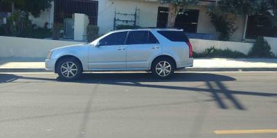 2004 Cadillac SRX