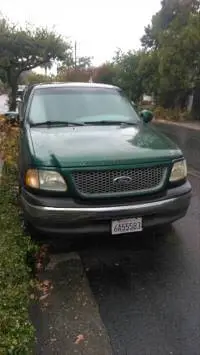 1999 Ford F150 Extended Cab (4 doors)