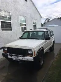 2000 Jeep Cherokee