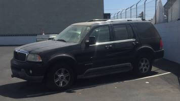2004 Lincoln Aviator