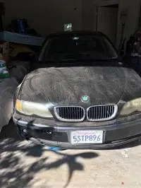 2002 BMW 325 Sedan