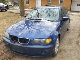 2003 BMW 325 Sedan