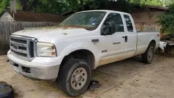 2006 Ford F250 Extended Cab (4 doors)