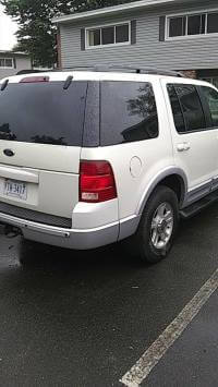 2002 Ford Explorer