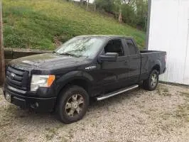 2010 Ford F150 Extended Cab (4 doors)