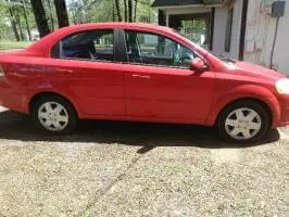 2010 Chevrolet Aveo Sedan (4 doors)