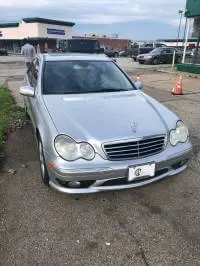 2005 Mercedes-Benz C Sedan
