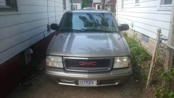 2002 GMC Sonoma Extended Cab (3 doors)