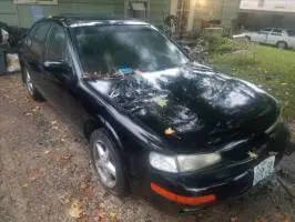 1998 Nissan Maxima