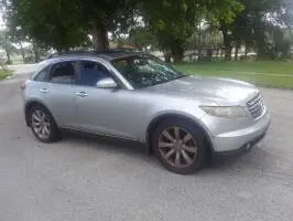 2003 Infiniti FX35