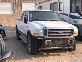 2004 Ford F350 Crew Cab (4 doors)