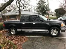 2002 Ford F150 Crew Cab (4 doors)