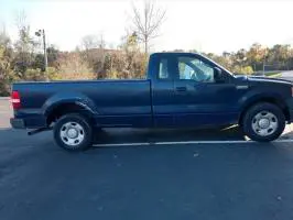 2005 Ford F150 Regular Cab (2 doors)
