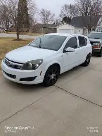 2008 Saturn Astra Hatchback (4 doors)