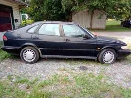 1996 Saab 900 Hatchback (4 doors)