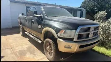 2011 Dodge RAM 2500 Crew Cab (4 doors)