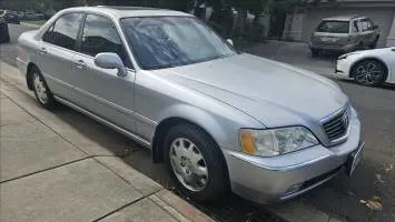 2004 Acura 3.5RL