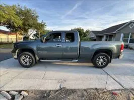 2008 GMC Sierra Extended Cab (4 doors)