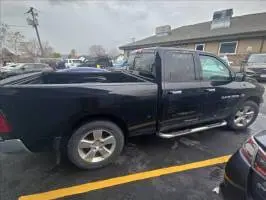 2012 Dodge RAM 1500 Crew Cab (4 doors)
