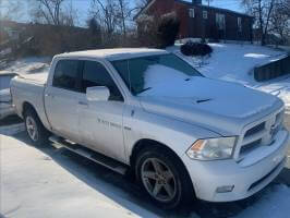 2012 Dodge RAM 1500 Crew Cab (4 doors)