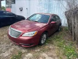 2013 Chrysler 200 Sedan