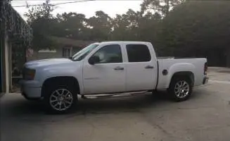 2007 GMC Sierra Crew Cab (4 doors)