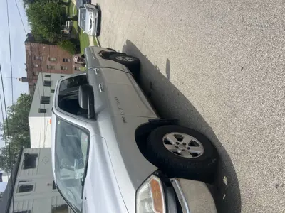 2011 Dodge RAM 1500 Crew Cab (4 doors)