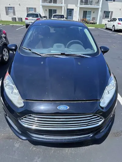 2017 Ford Fiesta Sedan