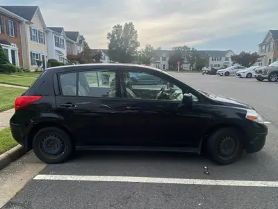 2009 Nissan Versa Hatchback