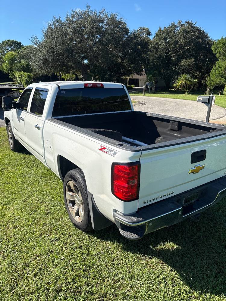 2014 Chevrolet Silverado Crew Cab (4 doors)