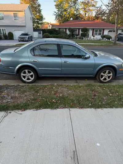 2001 Nissan Maxima